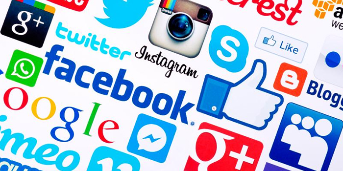 The rise of Social Media - Jujubee Media